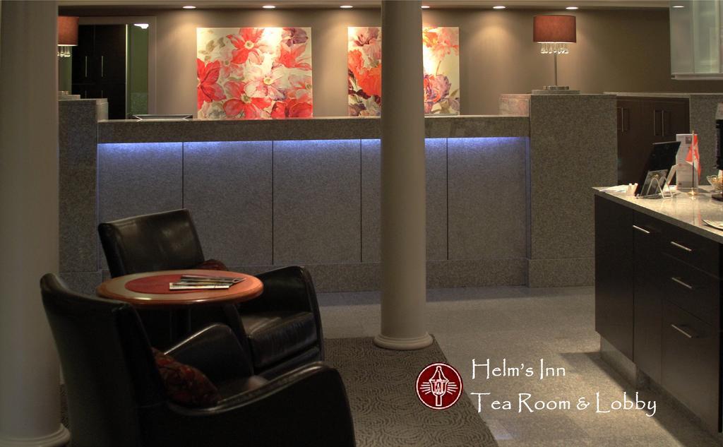 Helm'S Inn Виктория Екстериор снимка