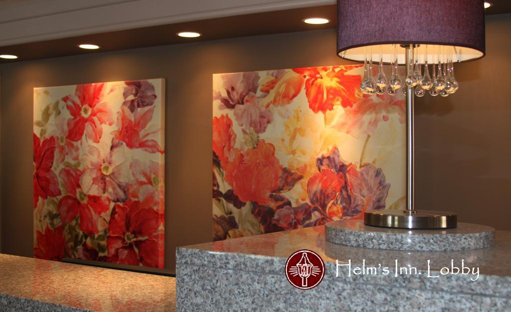 Helm'S Inn Виктория Екстериор снимка